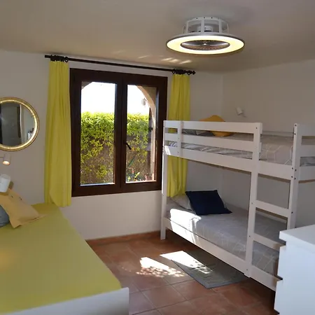 Casa L'estartit, 3 Dormitorios, 7 Personas - Es-323-52 *